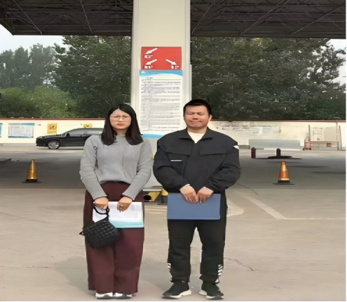 兴县欣荣加油站